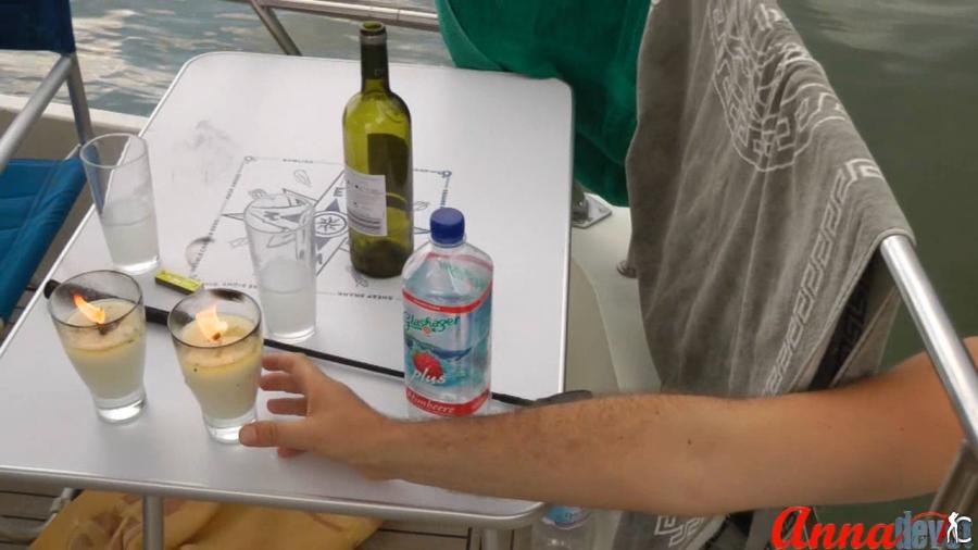 Yacht Special: Wachs auf den F**ka***h