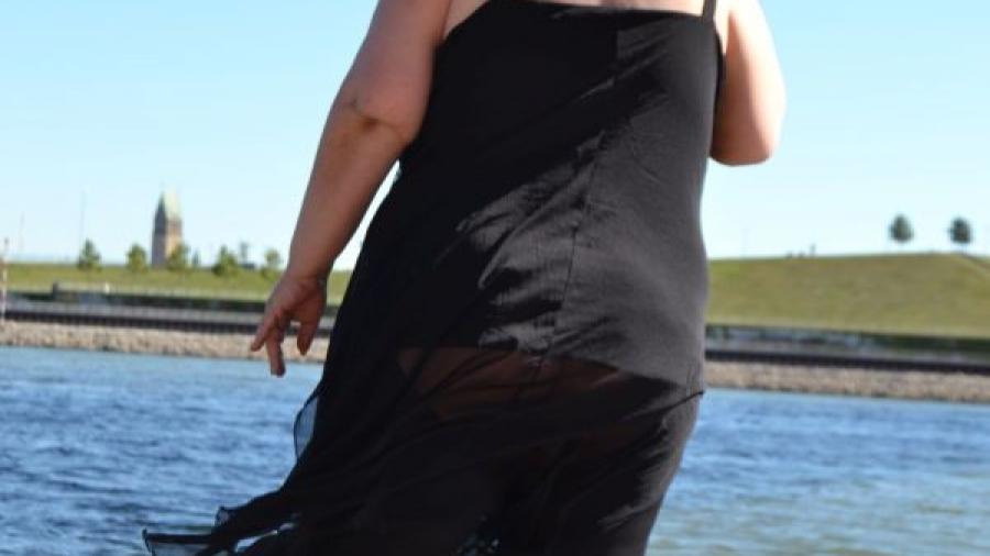 Am rheinischen Strand 3