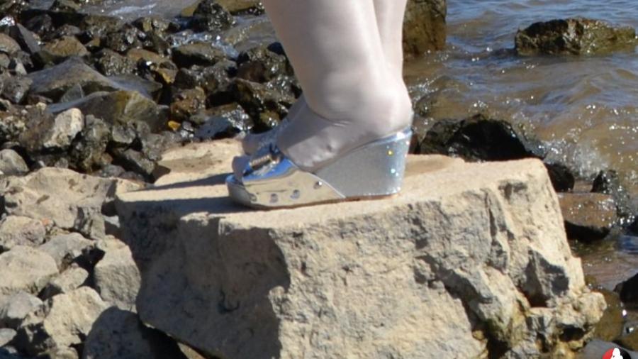 Luftiges Plätzchen am Rhein 2