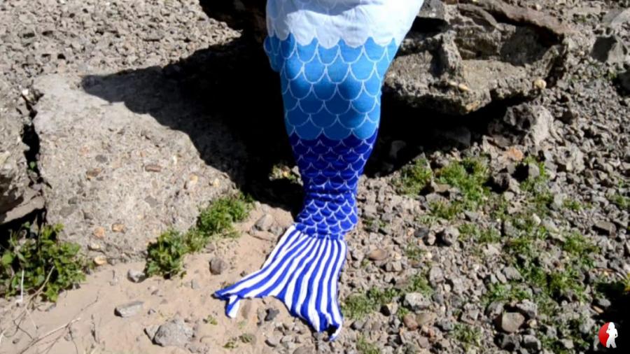 Oben ohne - T****n l**ken