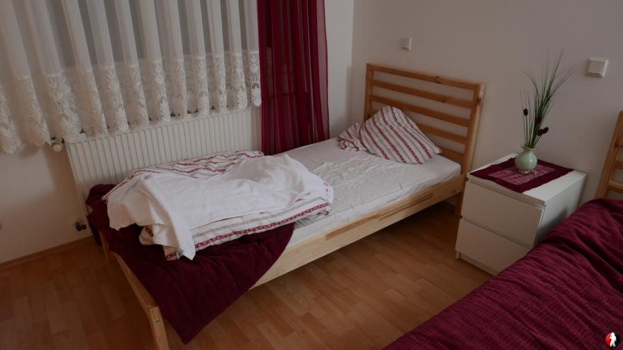 kommst Du mit in mein Bettchen ?