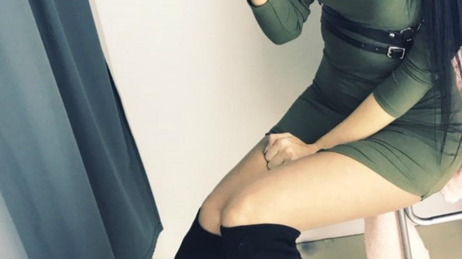 Sexy schwarzes Haar Mädchen :*:*:*