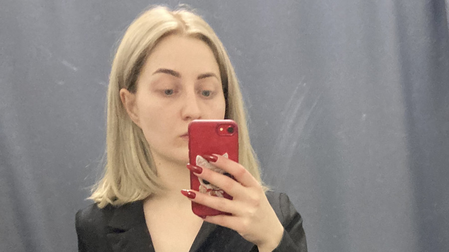 unschuldiges Gesicht