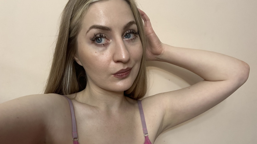 G***e Sekretärin zum F**ken