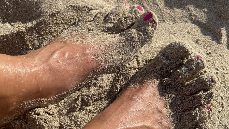 Füsse im Sand