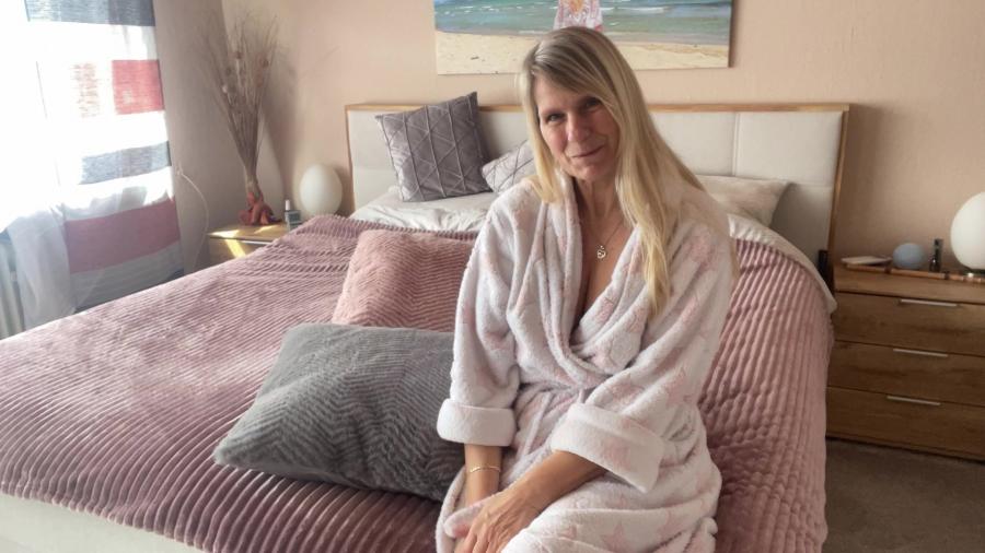 T****n F**ze und Kuschelkissen