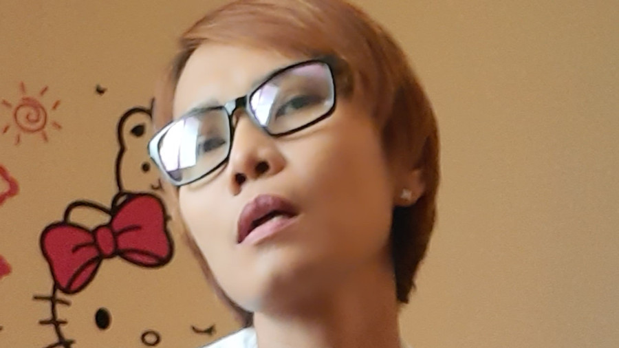 Sekretär! Herrin oder Schulmädchen