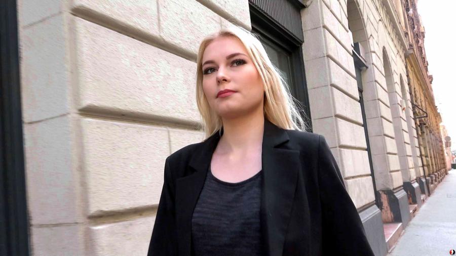 DEUTSCHER SCOUT - BLONDE MIMI CICA AUFNEHMEN UND F**KEN